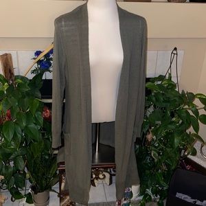 Long olive green cardigan (223)